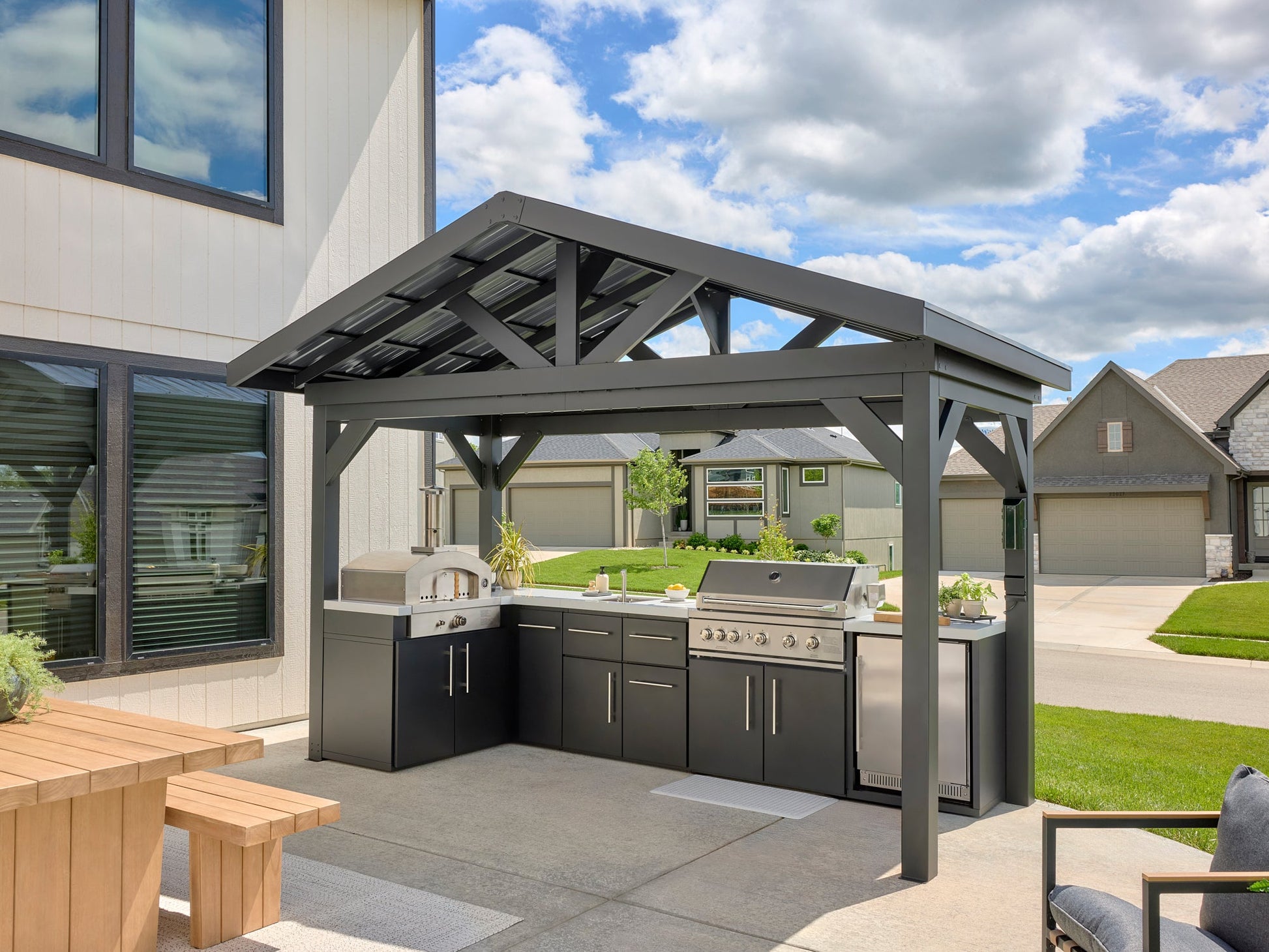 Lancaster L-Shape outdoor kitchen